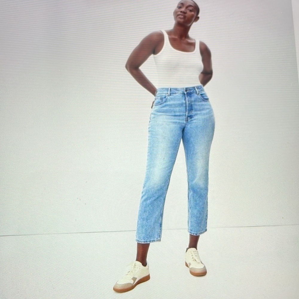 Everlane Curvy Cheeky Jeans High Rise Straight Leg Size 32 Crop